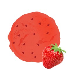 Pot de glace à la fraise avec des morceaux de fraise