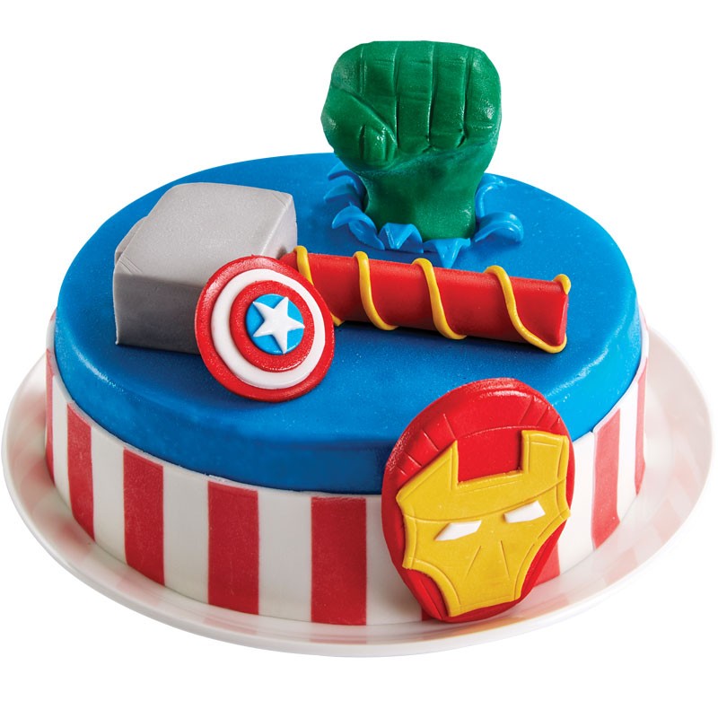 Gateau glacé anniversaire thème marvel
