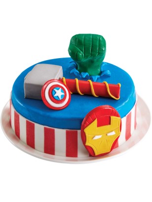 Gateau glacé anniversaire thème marvel